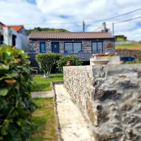 Casa Mar Do Triangulo Villa Horta  Exterior photo